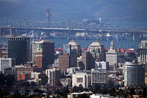 City & Port of Oakland | CA State Lands Commission