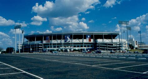 Arlington Stadium, 1992. : r/TexasRangers