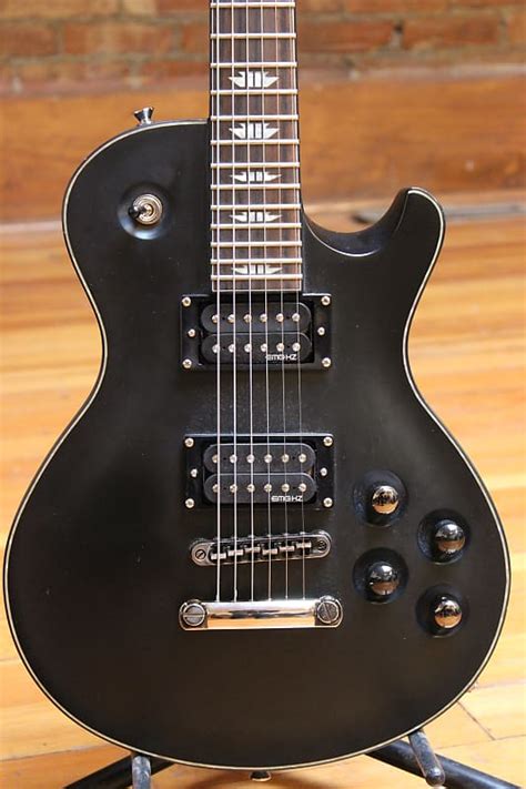 Charvel Desolation DS-1 ST Black | Division Street Guitars | Reverb