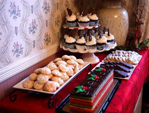 Image result for christmas dessert buffet | Christmas dessert buffet, Dessert buffet, Christmas ...