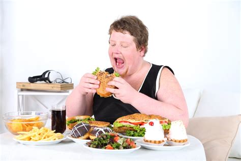 Overeating Shortens Your Lifespan - It's Not a Myth