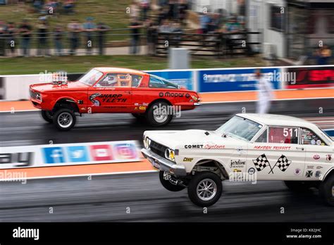 Drag racing hi-res stock photography and images - Alamy