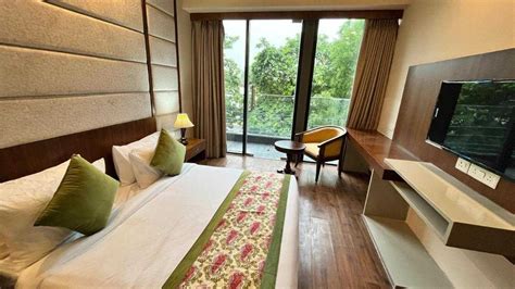 50 Best Hotels in delhi with Private pool