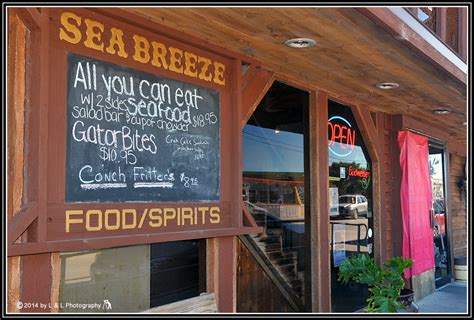 Cedar Key (Florida) Photos: Seabreeze Restaurant on the Dock