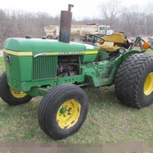 John Deere 2040 and 2240 Tractor Repair Technical Manual - SERVICE REPAIR MANUAL