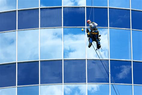 5 Effective Commercial Window Cleaning Products - Clean Spot