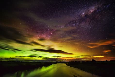 Stunning Aurora Over New Zealand: 4K Ultra HD Nature Wallpaper by Trey Ratcliff