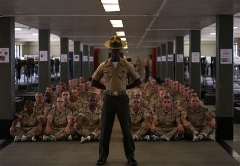 Marine Corps Investigating After Recruit Dies at Boot Camp - Breaking911