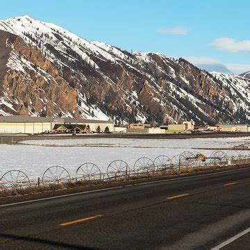 Hailey Friedman Memorial Airport (Hailey, United States) - reviews, photo, video, flight arrival ...