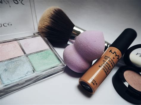 Nyx Lipstick Beside Eye Shadow Palette · Free Stock Photo