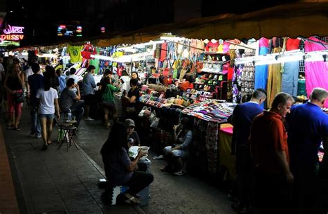 Patpong Night Market, Bangkok | Opening Hours, What to Eat