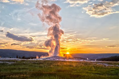 Yellowstone National Park - Earth.com Yellowstone National Park