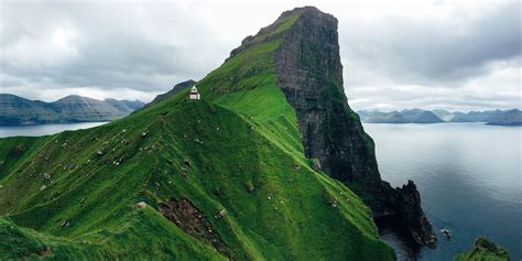 The Lighthouse on Kalsoy, Faroe Islands : r/Outdoors