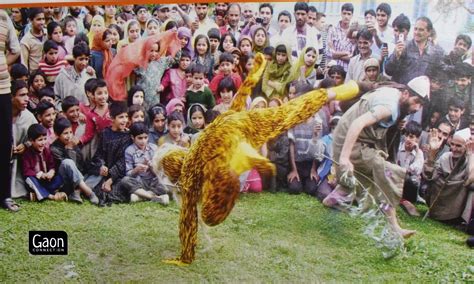 The Fading Glory of Bhand Pather, Kashmir’s Traditional Folk Theatre