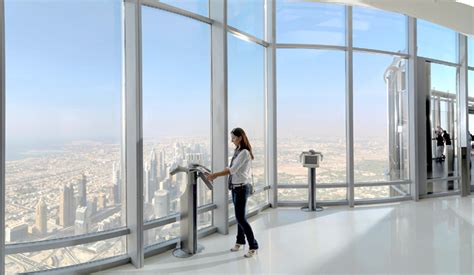 Burj Khalifa Inside and Top Floor View [Awesome Pictures]