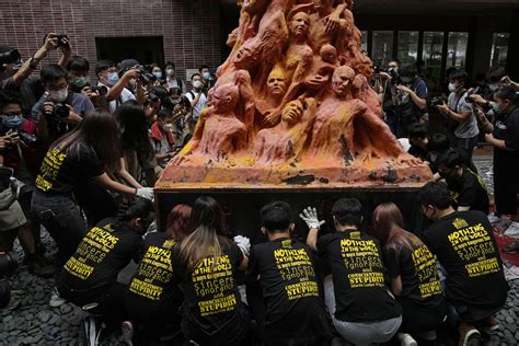 University of Hong Kong demands Tiananmen Square Massacre memorial ...