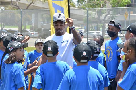 L.A. Rams Rookies Host Football Clinic in Inglewood – Los Angeles Sentinel