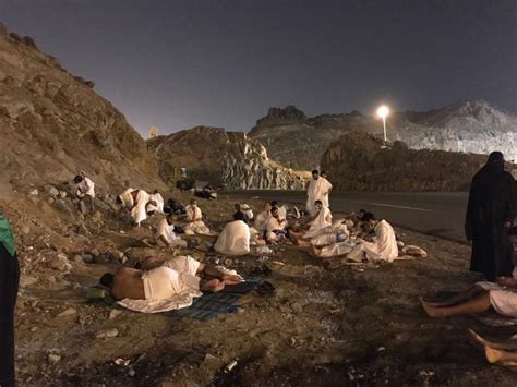 Reliving My Hajj a Year Later: A Night Under the Sky in Muzdalifah | Ejaz Naqvi MD