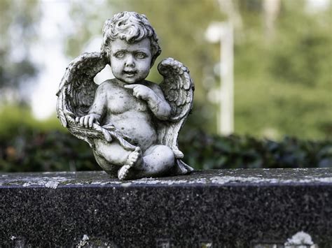 Statue Angel Baby - Free photo on Pixabay