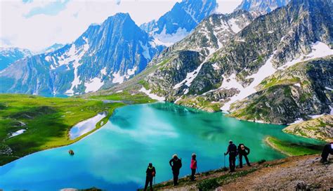 7 Most Amazing Trekking Places To Enjoy in Jammu and Kashmir ...