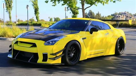 This 2010 Nissan GT-R With $80k Worth Of Mods Is Not For The Purists ...