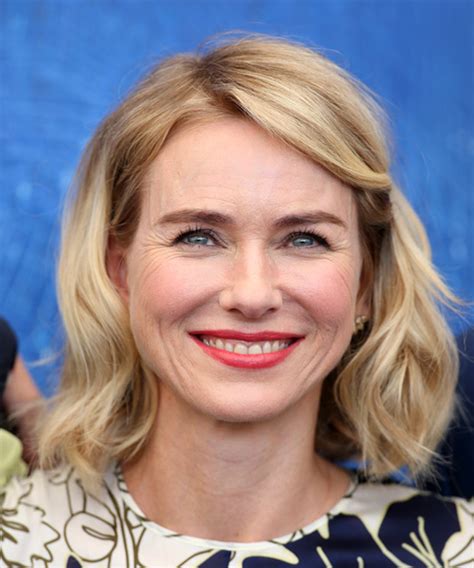 Naomi Watts Medium Wavy Light Blonde Bob Haircut