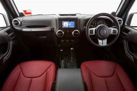 Jeep Wrangler Rubicon 10th Anniversary Edition interior