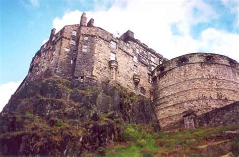 Edinburgh Castle Scotland: Building Photos