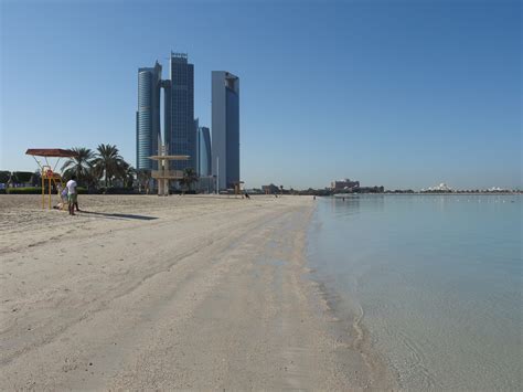 Corniche beach — attraction Abu Dhabi. Hotels near the attraction ...