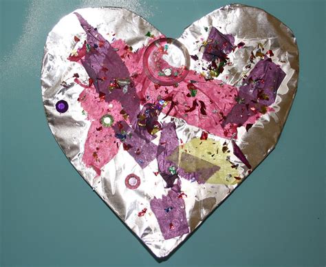 Ponderings from the Kitchen: Toddler Valentines Craft