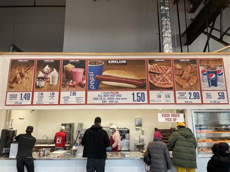 Here's What Costco's Food Court Menu Looks Like in 8 Countries