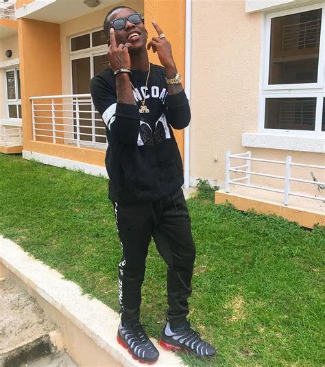 Small Doctor Biography: Real Age, Education, Relationships, Net Worth