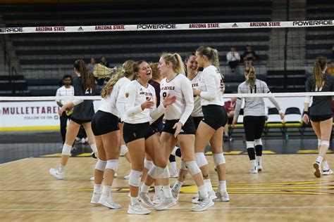 ASU women's volleyball advances to Sweet 16 for first time since 1995 - The Arizona State Press