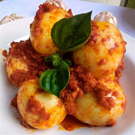 Telur Balado: Indonesian Eggs In Spicy Chilli Sambal - So Yummy Recipes