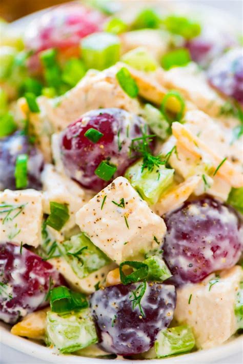 Greek Yogurt Chicken Salad with Dill | Easy and Healthy