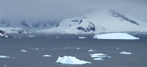 Icy Landscape in Antarctica Stock Photo - Image of ices, berg: 17813942