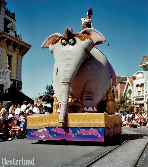 Yesterland: Aladdin’s Royal Caravan