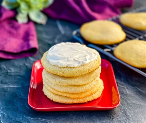 Easy Keto Low-Carb Soft Cream Cheese Sugar Cookies + {VIDEO}