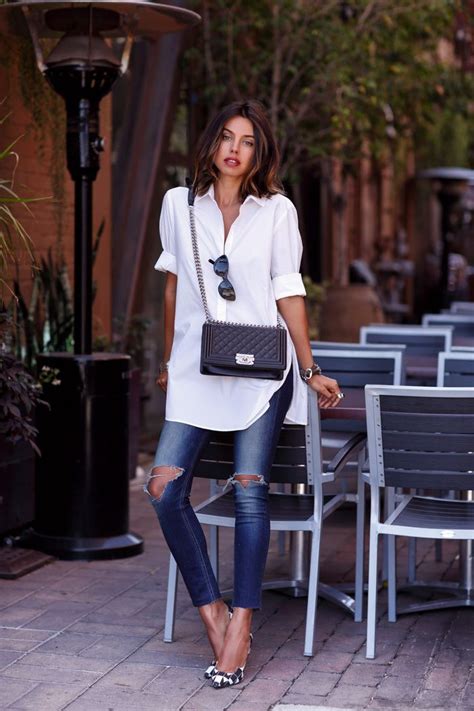 Ways To Wear A Plain White Shirt – Glam Radar | Fashion, Cute spring outfits, Casual chic