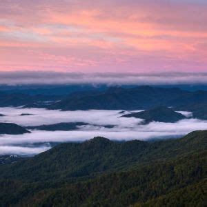 Waterfall Hikes - North Carolina Waterfalls | VisitNC.com