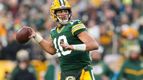 Green Bay Packers' Jordan Love has a big financial incentive to beat the Dallas Cowboys | DAZN ...