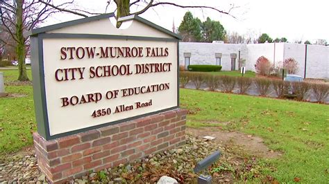 Stow-Munroe Falls school board approves plan for return to in-person learning