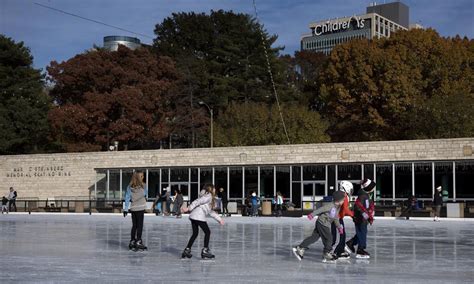 Photos: Opening day at Steinberg Skating Rink | Metro | stltoday.com