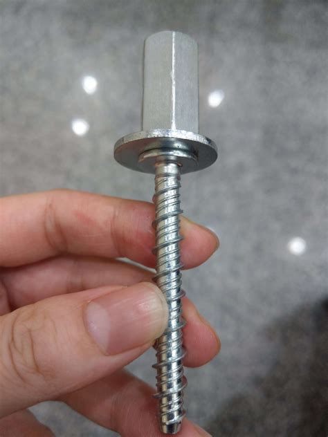 Threaded rod concrete anchor-assembling | Taiwantrade.com