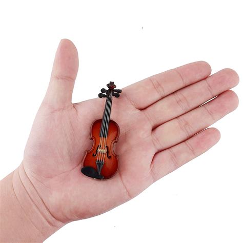 The World's Smallest Violin | The Green Head