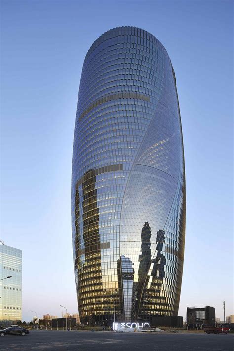 Leeza Soho Tower by Zaha Hadid Architects - Photo ©Hufton+Crow. - ArchiPanic