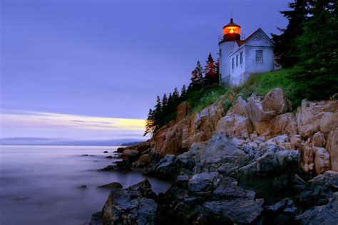 Fall Lighthouse Desktop Wallpaper - WallpaperSafari