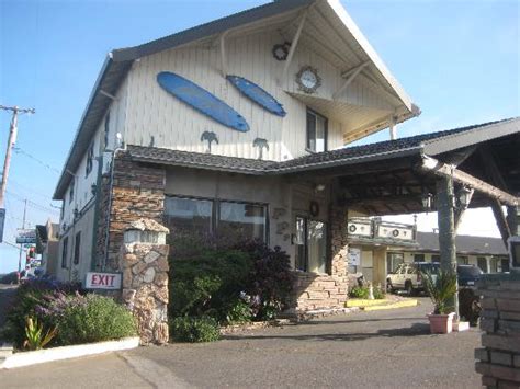 Oceanside Inn & Suites, Fort Bragg, CA - California Beaches