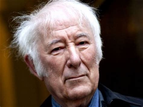 Seamus Heaney biography, birth date, birth place and pictures