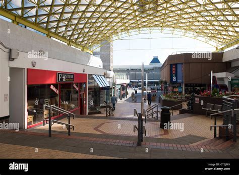 Cwmbran shopping centre in Cwmbran, South Wales Stock Photo - Alamy